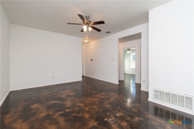 223 N Mary Jo Dr