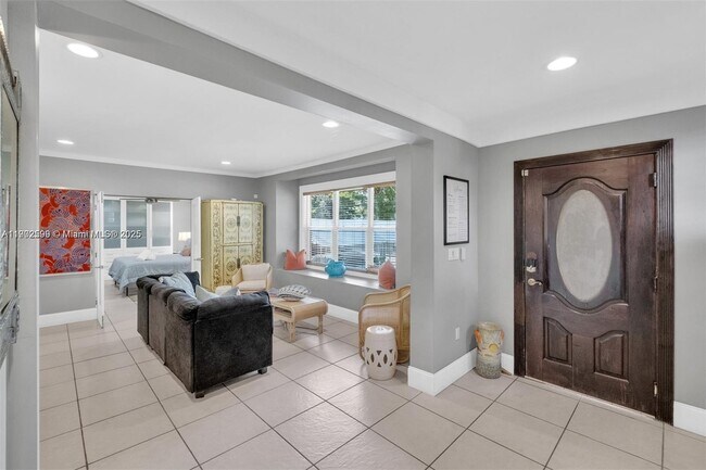 Photo - 1033 NW 6th St Unidad A