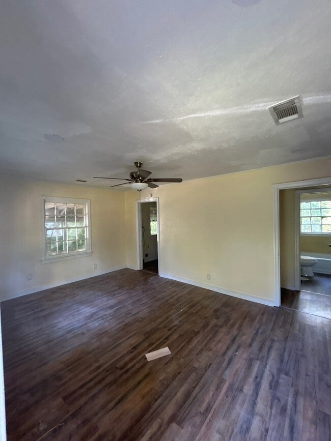 421 Fielding Ave