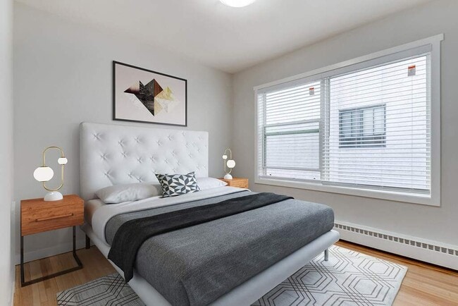 Photo - The Mount Royal