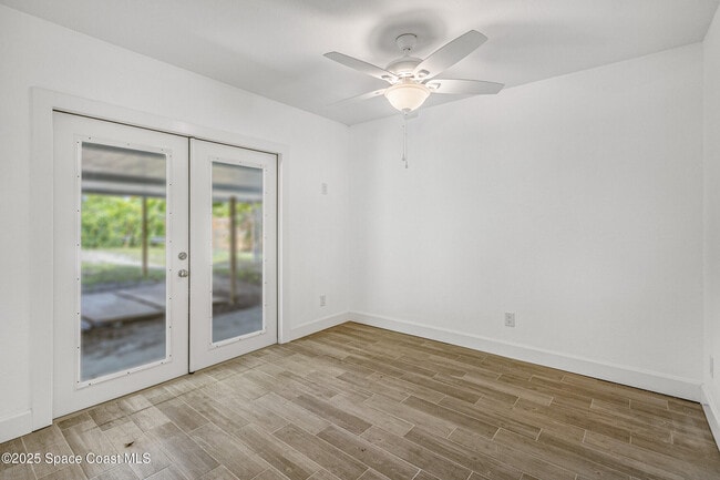 Photo - 2364 Pineapple Ave