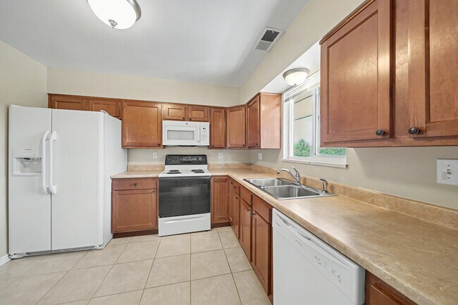 Photo - 1094 Westmoreland Rd Unit C