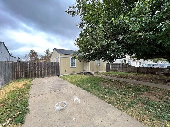 Photo - 4609 S Travis St Casa