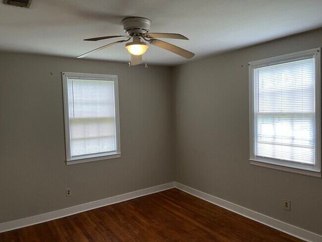 Photo - 36 N Easy St