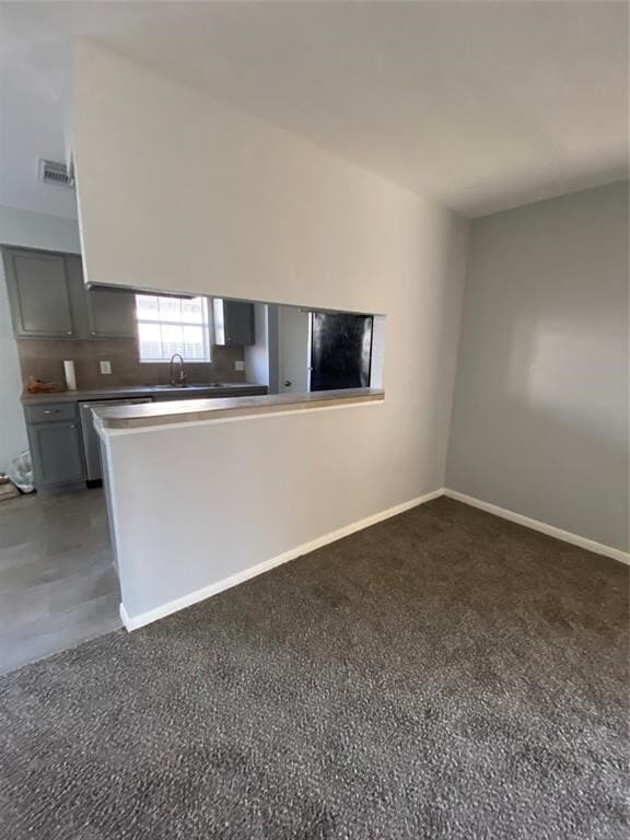 Photo - 4714 Geraldine St