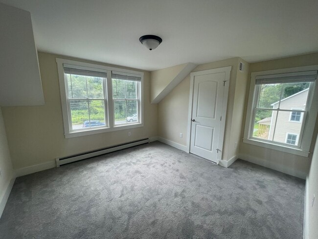 Photo - 2253 E Woodstock Rd Unidad 1