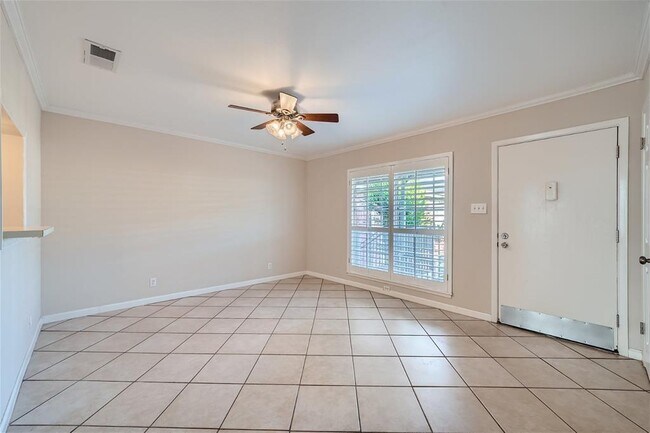 Photo - 7920 Rockwood Ln Unit 203