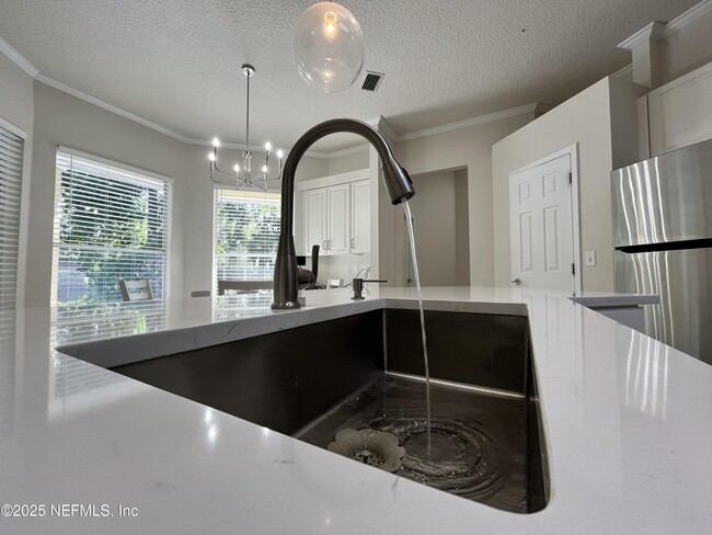 Photo - 9606 Melvina Rd