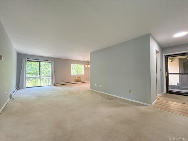 Photo - 5 Loudon Dr Unit 9