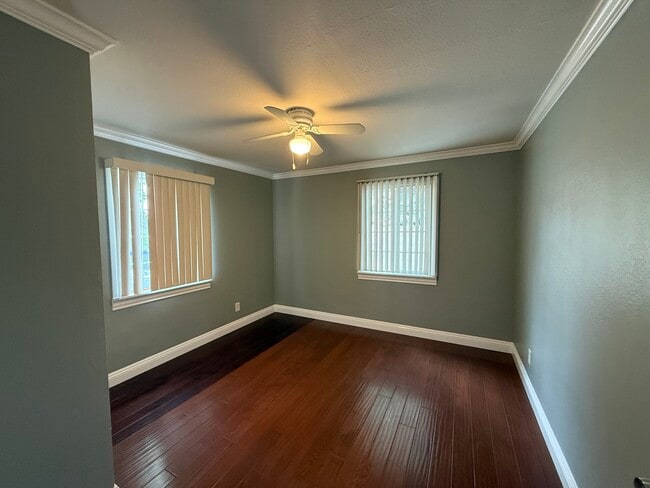 Photo - 124 S Cherry St