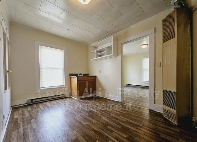 Photo - 409 Morton St Condo