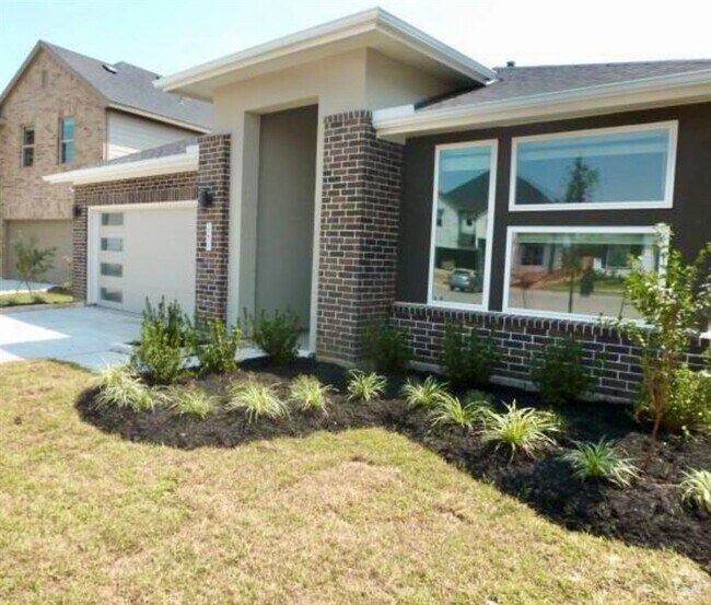 Building Photo - 28415 Eli Eagle St Rental