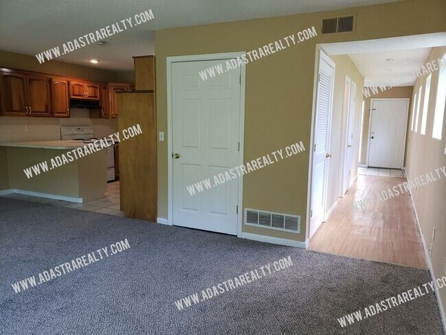 Photo - Spacious and Modern Duplex in North Olathe-Available NOW!!