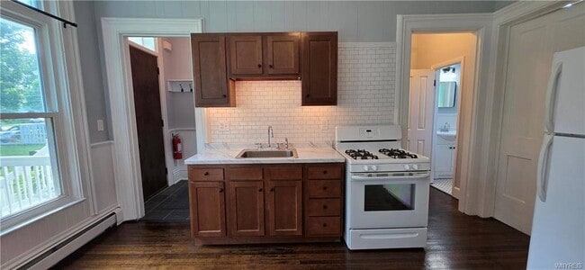 Photo - 13068 W Main St
