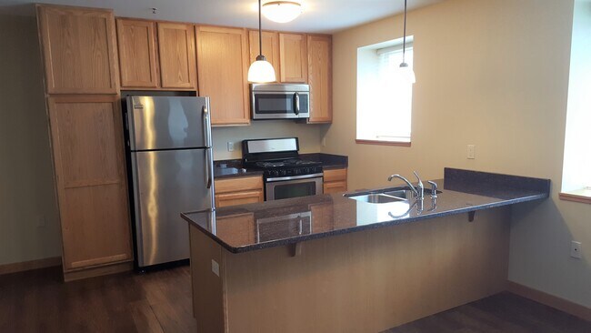 Photo - 2821 26th St NW Unidad #102
