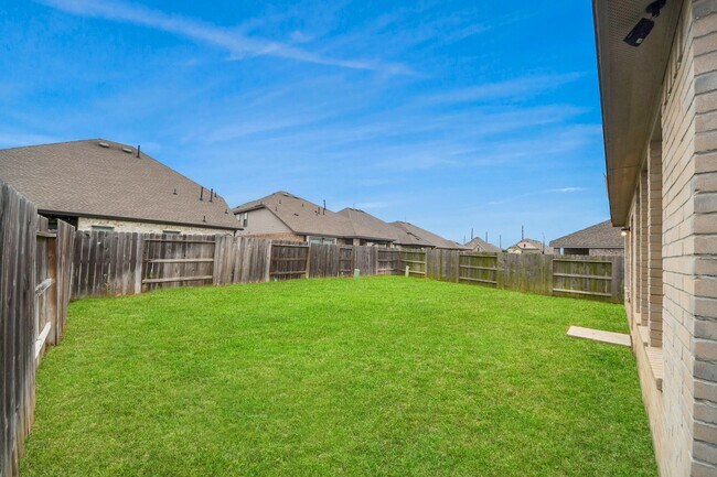 Photo - 7214 Cordgrass Prairie Ln