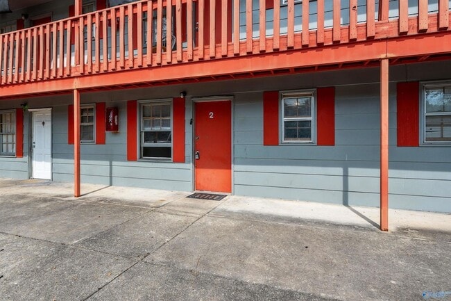 Building Photo - 3911 Patton Rd SW Unit 2