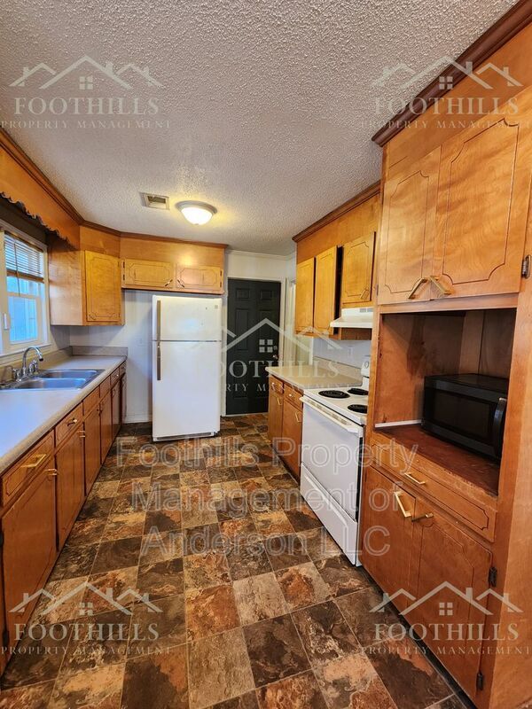 Photo - 1917 Inman Dr