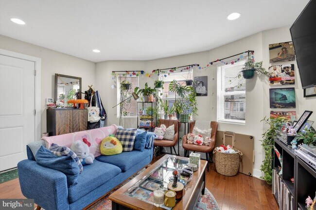 Photo - 1228 N 25th St Unit 3