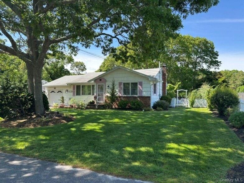 29 Maryland Blvd