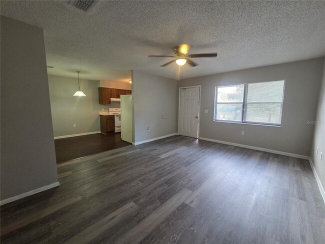 Photo - 3831 NE 41st St