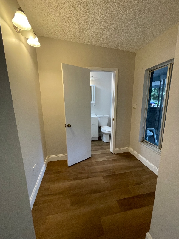 Photo - 11630 Cameron St