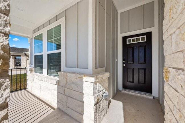 Photo - 112 Short Toed Swoop