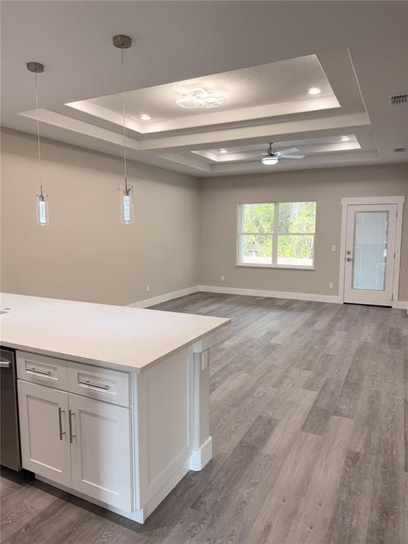 Photo - 21 Rosepetal Ln