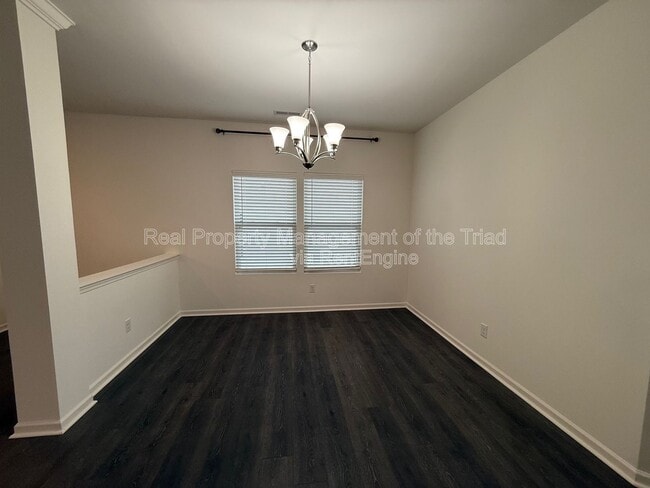 Photo - 4670 Wesmar Ct