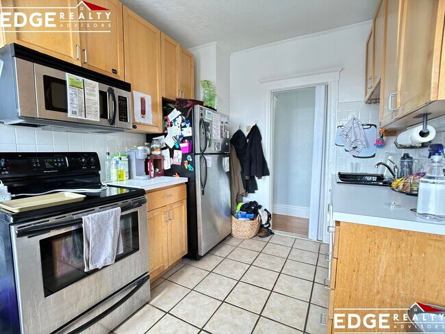 Photo - 1746 Commonwealth Ave Unidad 12A