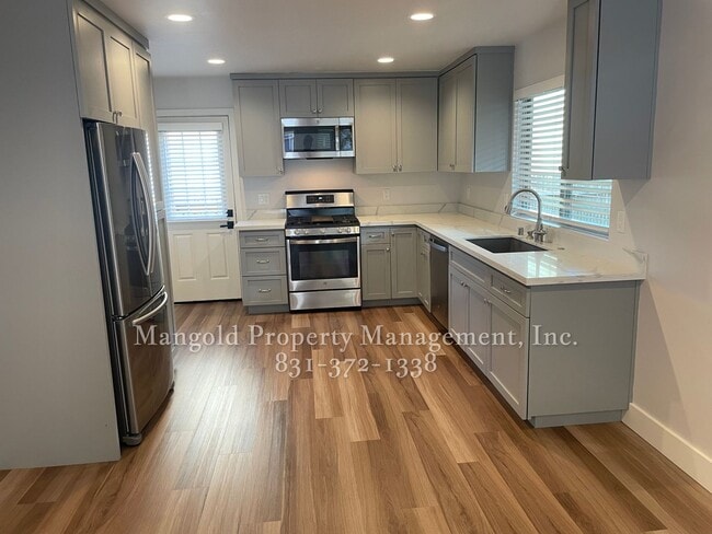 315 8th St Unit 315