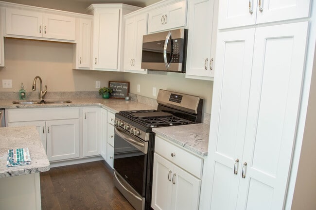 Photo - 2169 Black Foot Ln