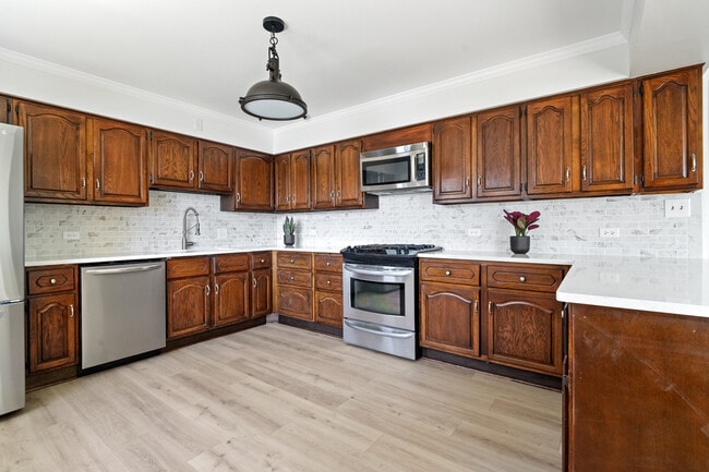 Photo - 2720 N Bayview Ln