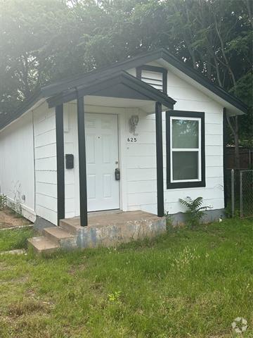 Building Photo - 625 Larkin St Rental