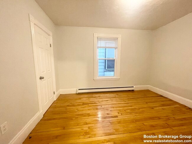Photo - 22 Howell St Unit 1