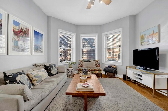 Photo - 3705 N Lakewood Ave