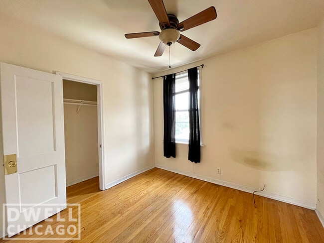 Photo - 3044 W Wellington Ave Unit 1