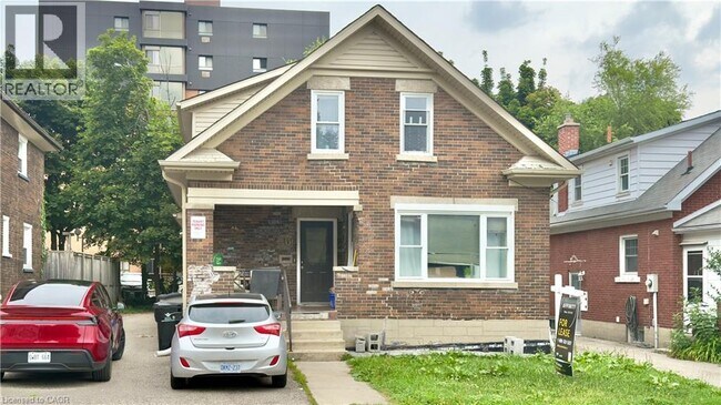 Photo - 16 Marshall St