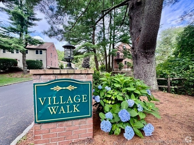 Building Photo - 62 Village Walk Unit 62 Rental