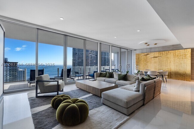 Building Photo - 300 Biscayne Blvd Unit 3302