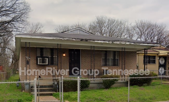 Photo - 1844 Rile St Casa