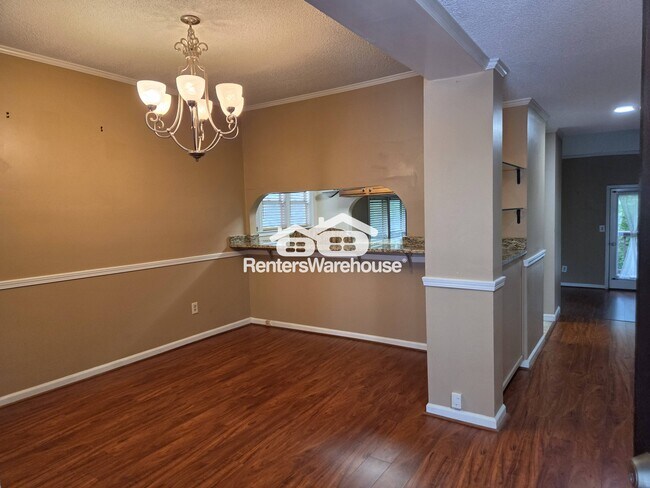 Photo - 203 Ivy Green Ln SE