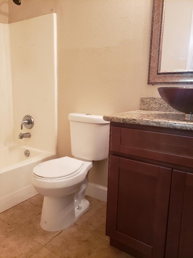 Photo - 16123 Catbird Ct