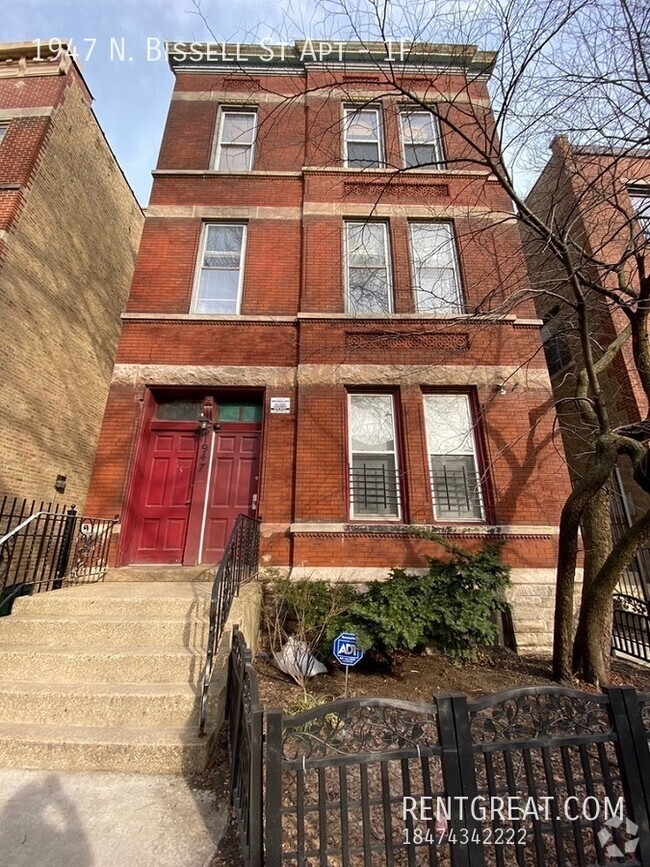 Building Photo - 1947 N Bissell St Unit 1F Rental
