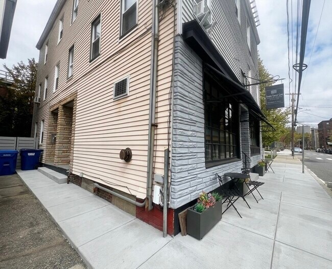 Photo - 89 Second St Unit 2