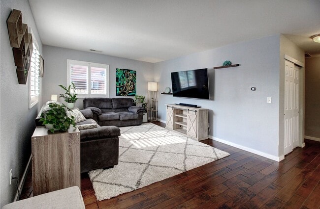 Photo - 3BD, 2BA Front side Duplex with Private Front Yard, Near Sloan's Lake