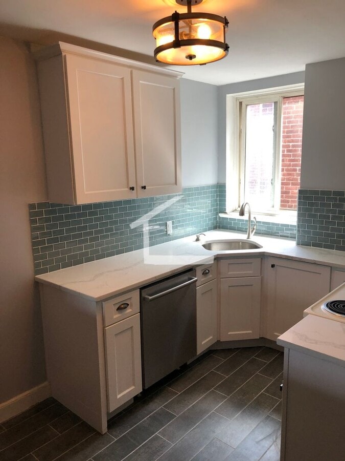 Photo - Don't miss out on this amazing deal!