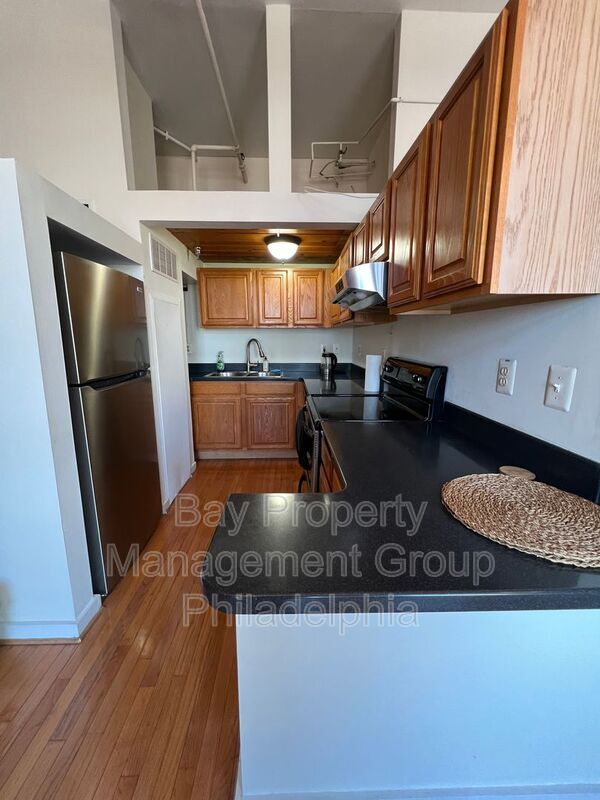 Photo - 1010 Race St Unidad 5BC