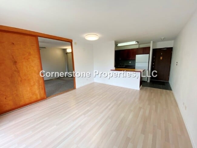 Building Photo - 98-1038-1038 Moanalua Rd Rental