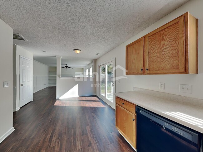 Photo - 1003 Glen Hollow Dr